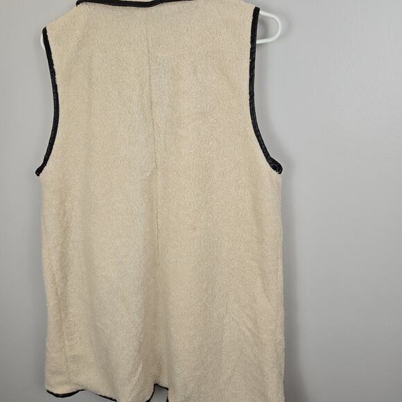 Hem & Thread Soft Sherpa Open Vest Ivory W Black Piping NWT Large LAGENLOOK BOHO - Picture 6 of 7